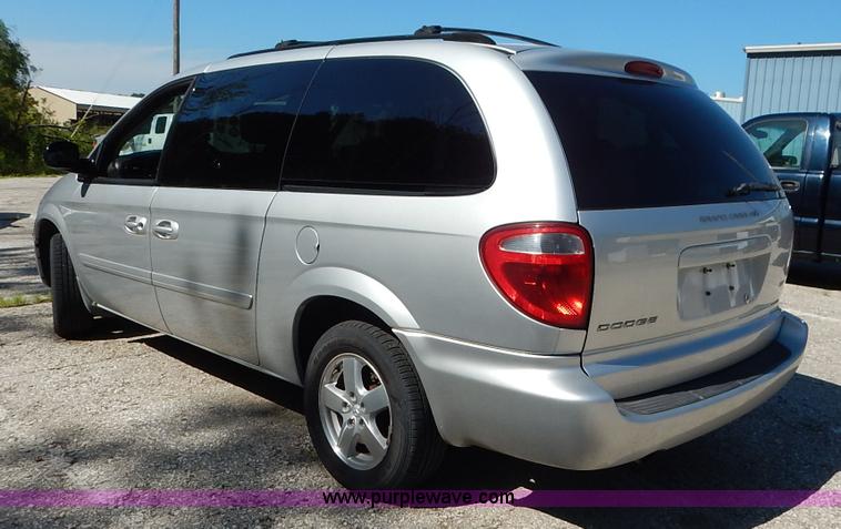 image for item K1511 2007 Dodge Grand Caravan SXT van
