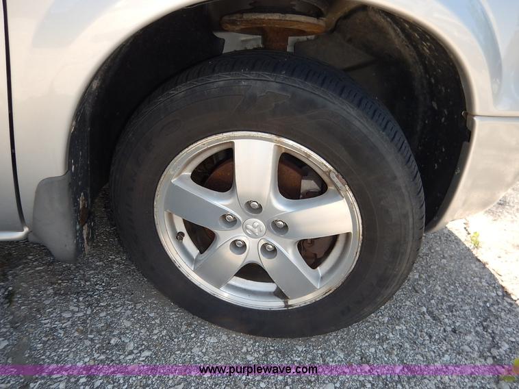 image for item K1511 2007 Dodge Grand Caravan SXT van