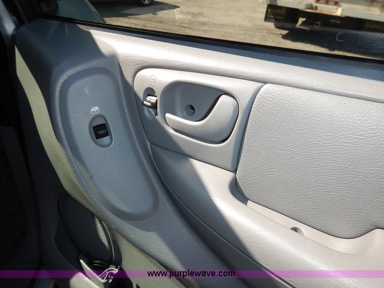 image for item K1511 2007 Dodge Grand Caravan SXT van