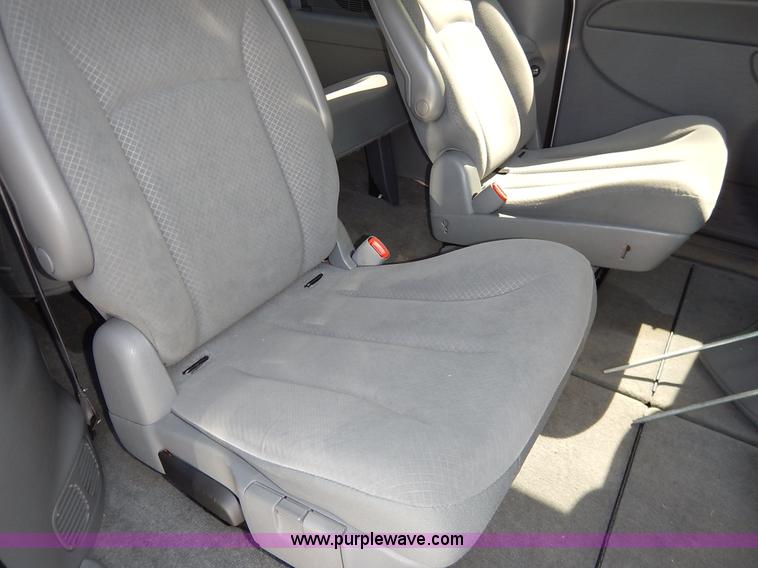 image for item K1511 2007 Dodge Grand Caravan SXT van