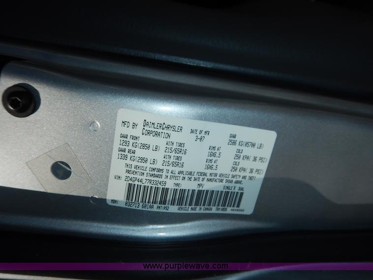 image for item K1511 2007 Dodge Grand Caravan SXT van