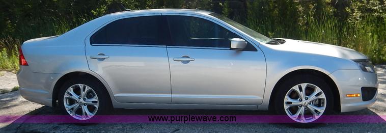 image for item K1512 2012 Ford Fusion SE