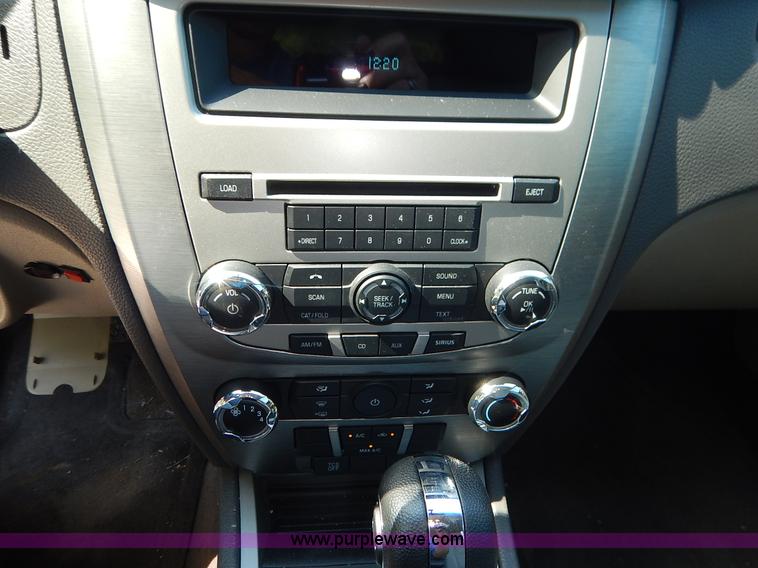 image for item K1512 2012 Ford Fusion SE