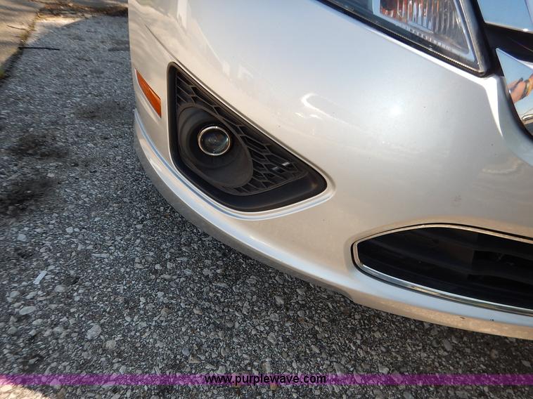 image for item K1512 2012 Ford Fusion SE