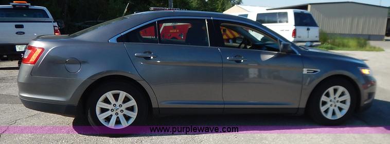 image for item K1513 2011 Ford Taurus