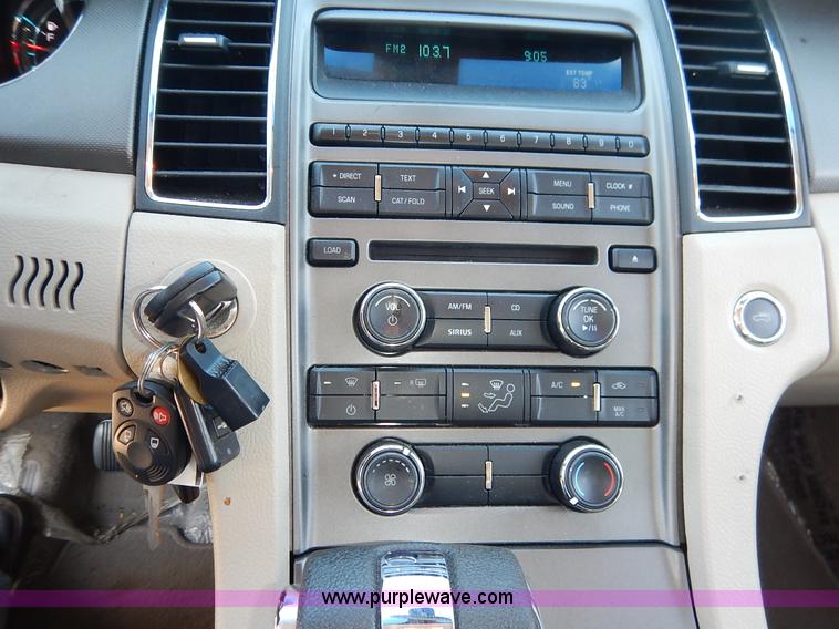 image for item K1513 2011 Ford Taurus