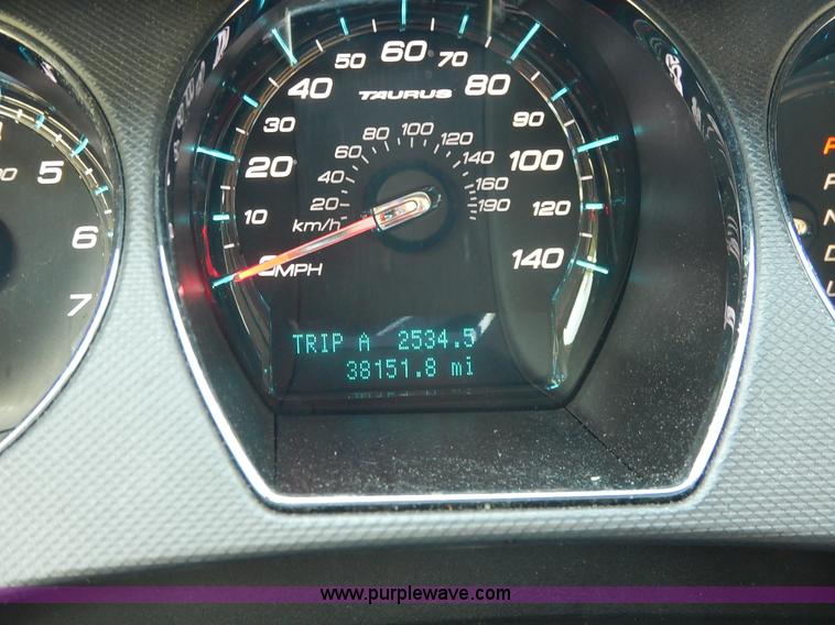 image for item K1513 2011 Ford Taurus