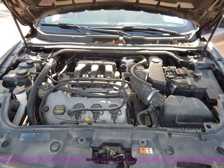 image for item K1513 2011 Ford Taurus