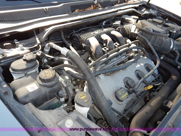 image for item K1513 2011 Ford Taurus