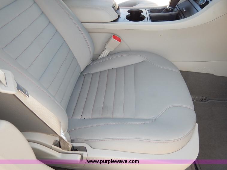 image for item K1513 2011 Ford Taurus