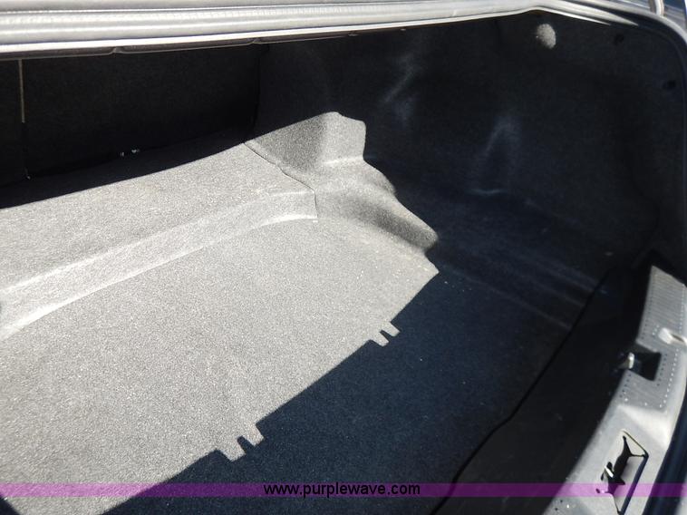 image for item K1513 2011 Ford Taurus