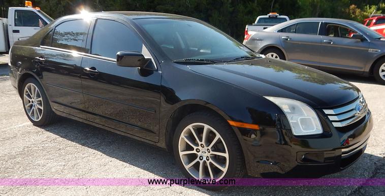 image for item K1514 2008 Ford Fusion SE