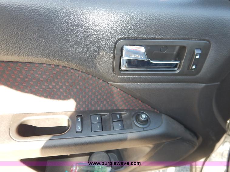 image for item K1514 2008 Ford Fusion SE