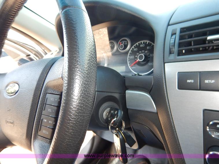 image for item K1514 2008 Ford Fusion SE