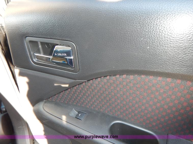 image for item K1514 2008 Ford Fusion SE