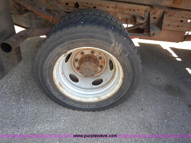 image for item K1515 2000 Ford F450 Super Duty XL dump flatbed truck