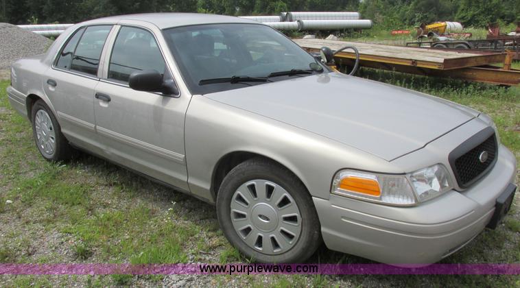 image for item K2175 2009 Ford Crown Victoria Police Interceptor