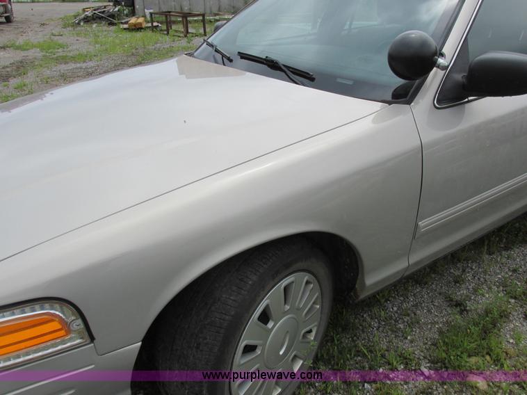 image for item K2175 2009 Ford Crown Victoria Police Interceptor