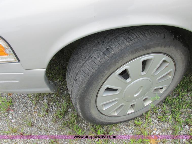 image for item K2175 2009 Ford Crown Victoria Police Interceptor