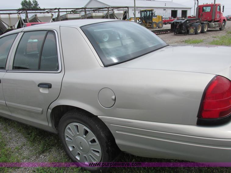 image for item K2175 2009 Ford Crown Victoria Police Interceptor