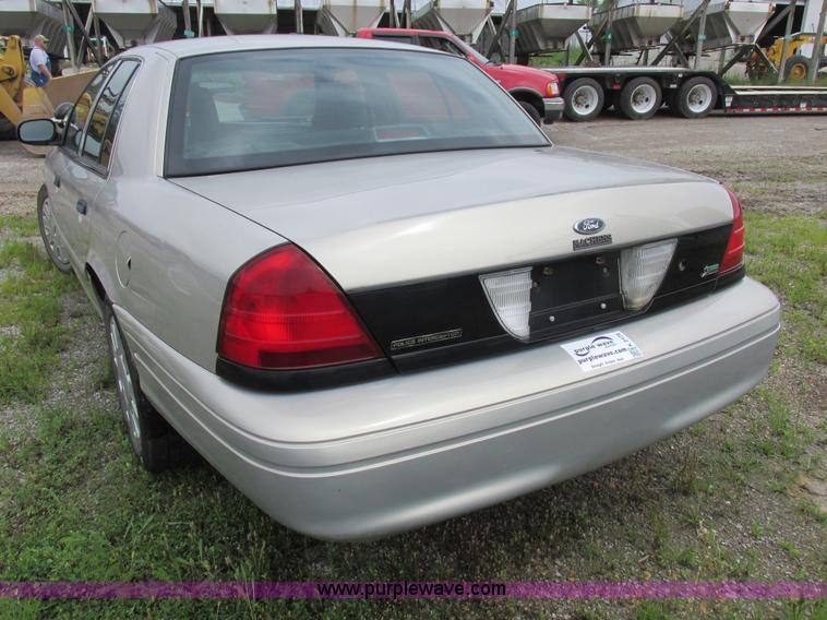 image for item K2175 2009 Ford Crown Victoria Police Interceptor