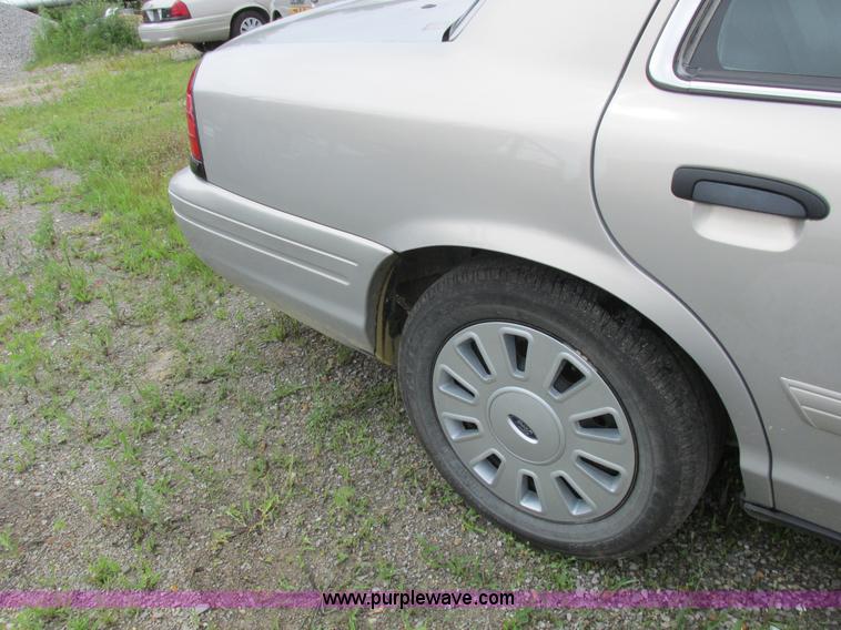 image for item K2175 2009 Ford Crown Victoria Police Interceptor