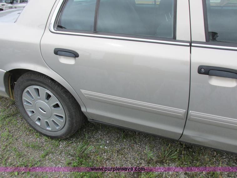 image for item K2175 2009 Ford Crown Victoria Police Interceptor