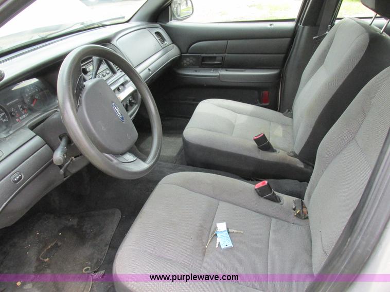 image for item K2175 2009 Ford Crown Victoria Police Interceptor