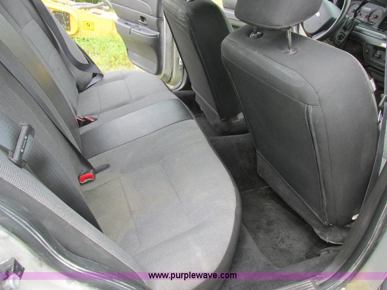 image for item K2175 2009 Ford Crown Victoria Police Interceptor