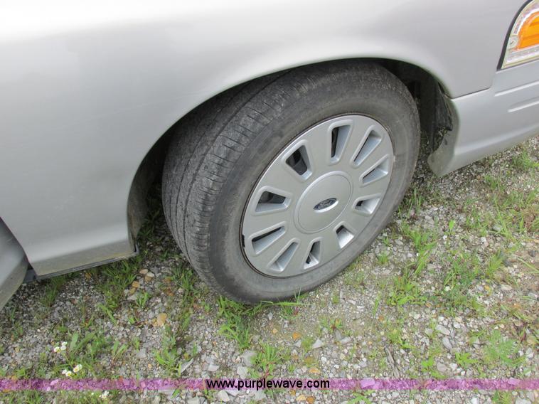 image for item K2175 2009 Ford Crown Victoria Police Interceptor