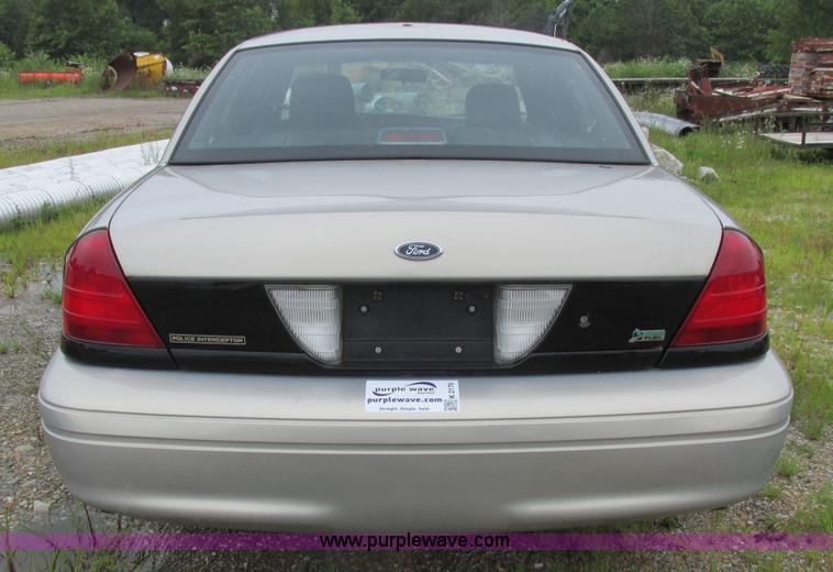 image for item K2176 2010 Ford Crown Victoria Police Interceptor