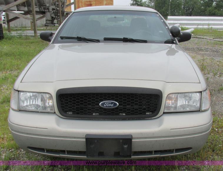 image for item K2176 2010 Ford Crown Victoria Police Interceptor