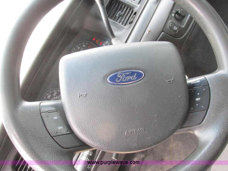 image for item K2176 2010 Ford Crown Victoria Police Interceptor