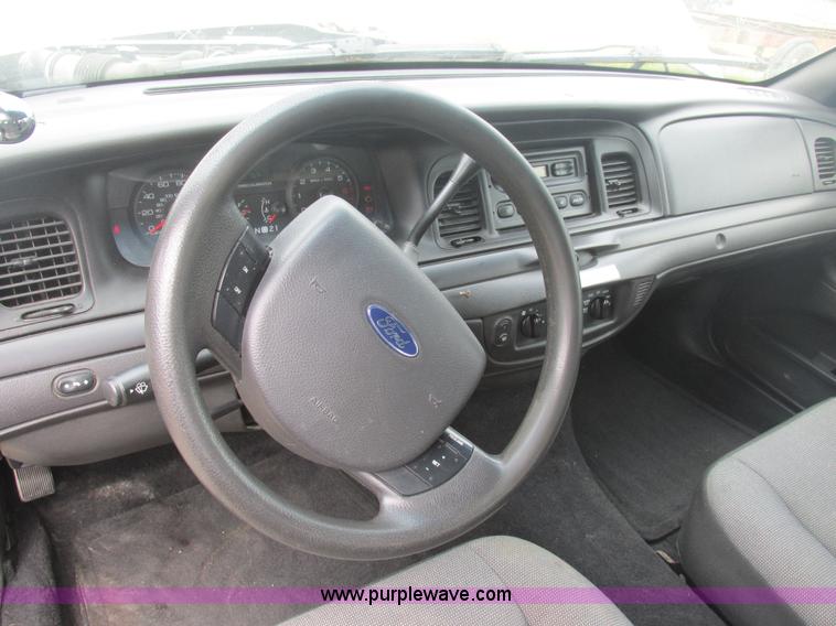 image for item K2176 2010 Ford Crown Victoria Police Interceptor