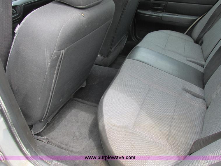 image for item K2176 2010 Ford Crown Victoria Police Interceptor