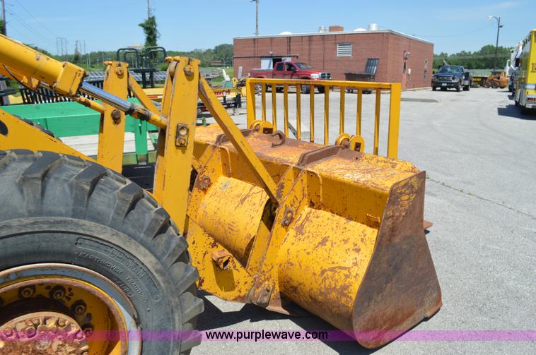 image for item K6040 Clark Michigan 45C wheel loader