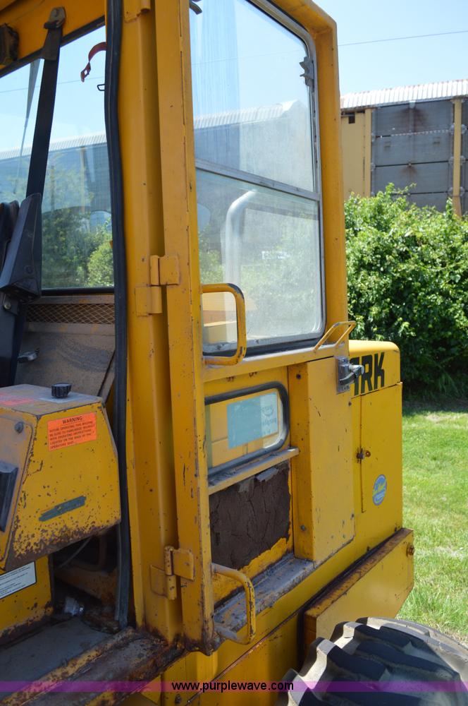 image for item K6040 Clark Michigan 45C wheel loader