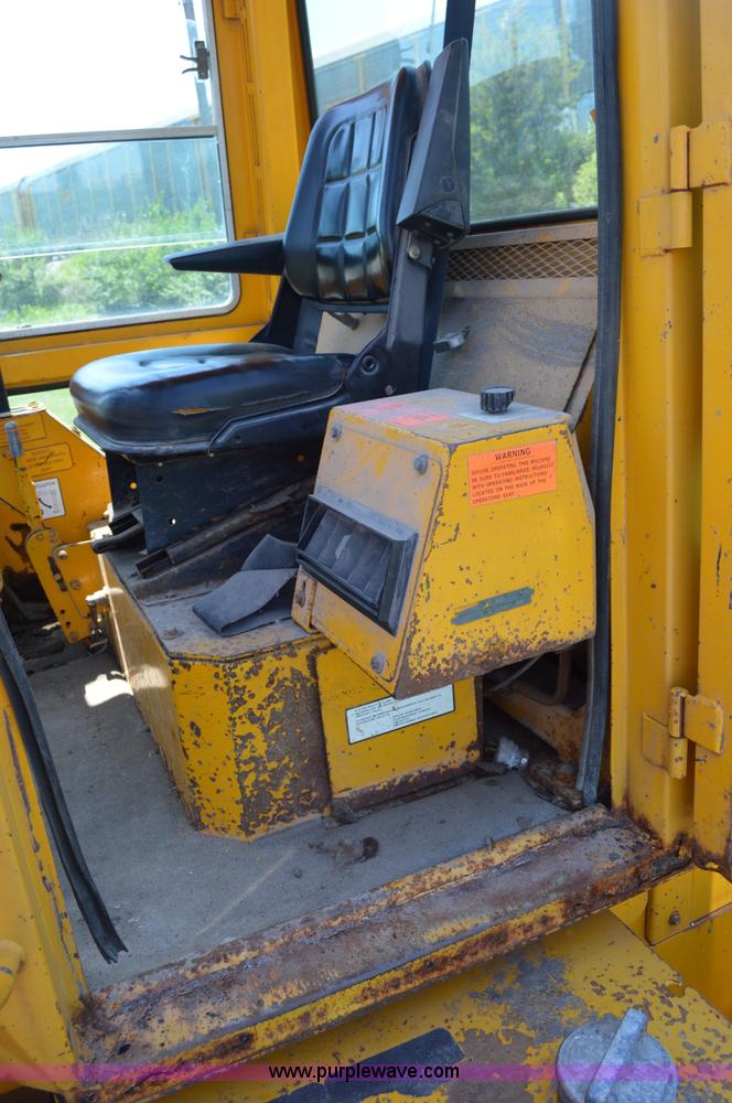 image for item K6040 Clark Michigan 45C wheel loader