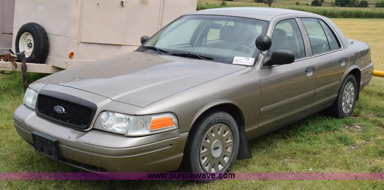 image for item K6116 2005 Ford Crown Victoria Police Interceptor