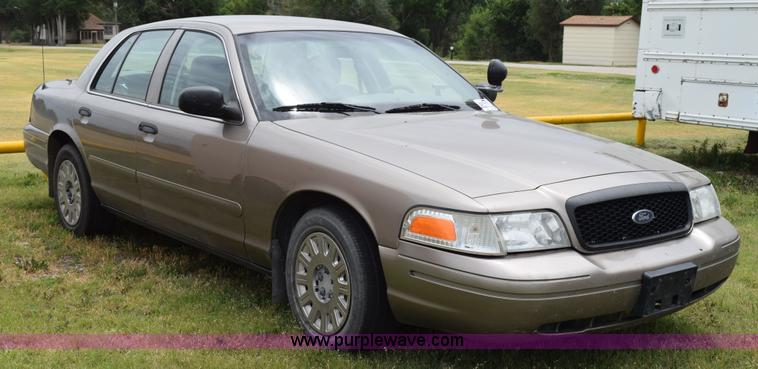 image for item K6116 2005 Ford Crown Victoria Police Interceptor