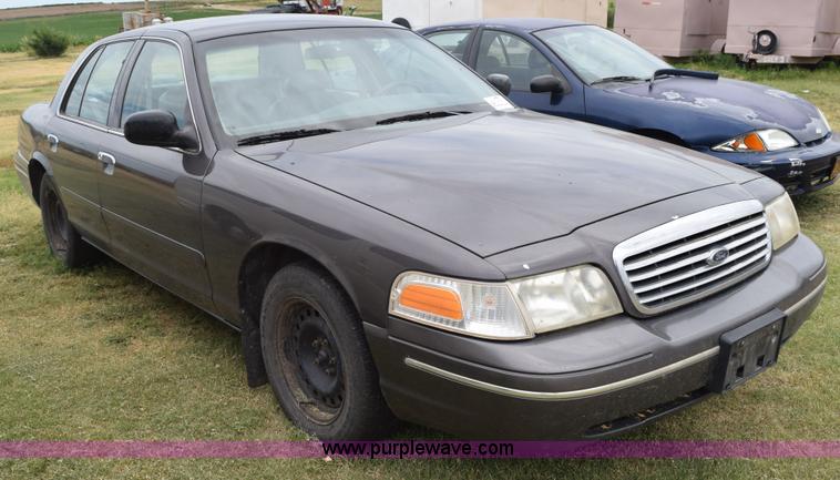 image for item K6117 1998 Ford Crown Victoria Police Interceptor