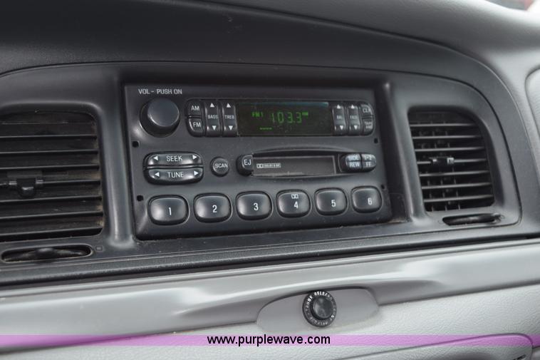 image for item K6117 1998 Ford Crown Victoria Police Interceptor