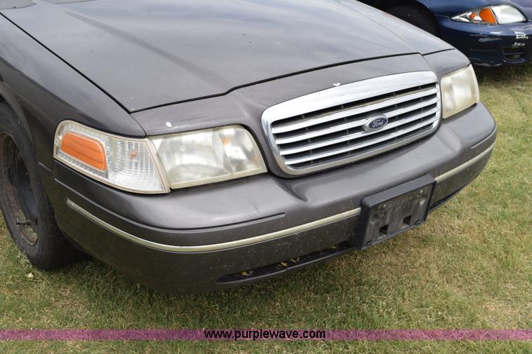 image for item K6117 1998 Ford Crown Victoria Police Interceptor