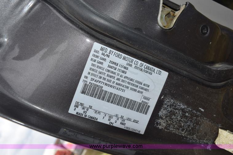 image for item K6117 1998 Ford Crown Victoria Police Interceptor