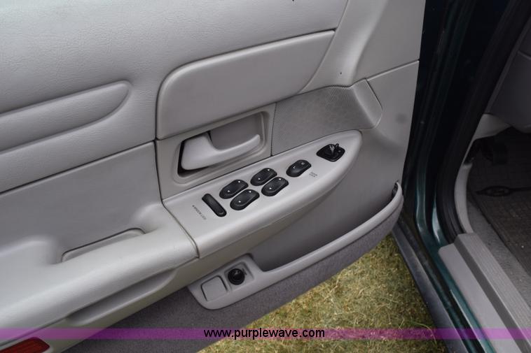 image for item K6118 2000 Ford Crown Victoria Police Interceptor