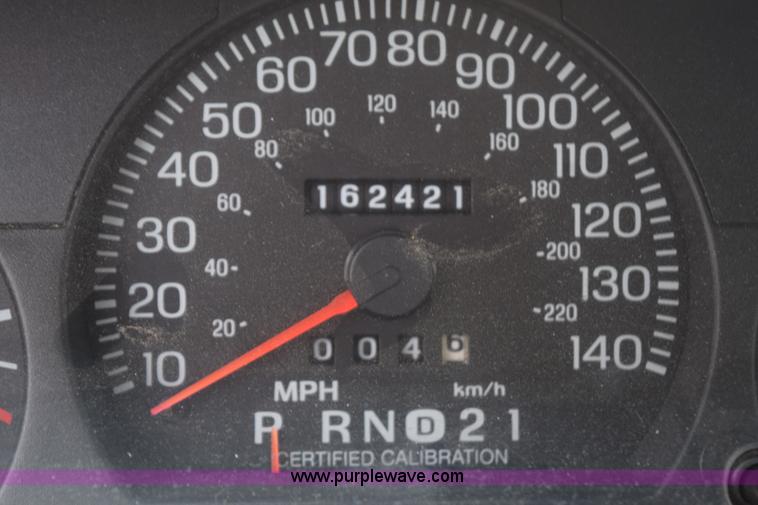 image for item K6118 2000 Ford Crown Victoria Police Interceptor