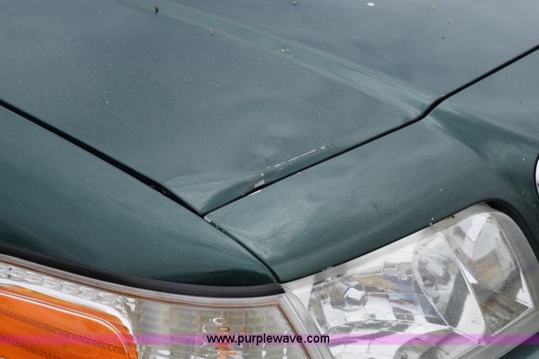 image for item K6118 2000 Ford Crown Victoria Police Interceptor