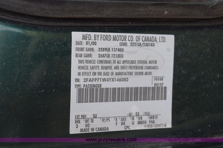 image for item K6118 2000 Ford Crown Victoria Police Interceptor