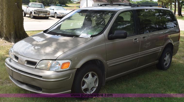 image for item K6121 1999 Oldsmobile Silhouette van