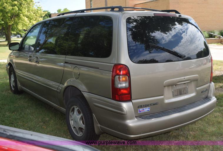 image for item K6121 1999 Oldsmobile Silhouette van